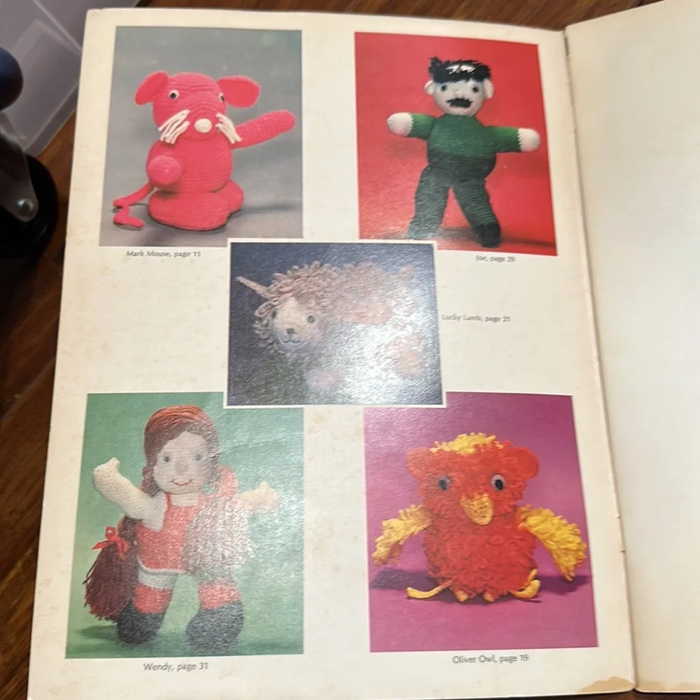 Crocheted‎ Toys and Dolls: Complete Instructions for 12 Easy-To-Do Projects
